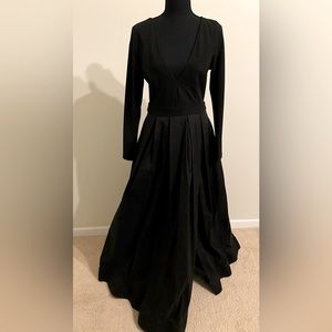 Black long sleeve dress. Windsor. Size L